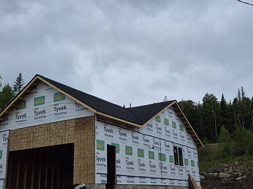 Completed roofing project